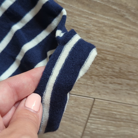 Old Navy Sweater size L - Picture 2 of 6